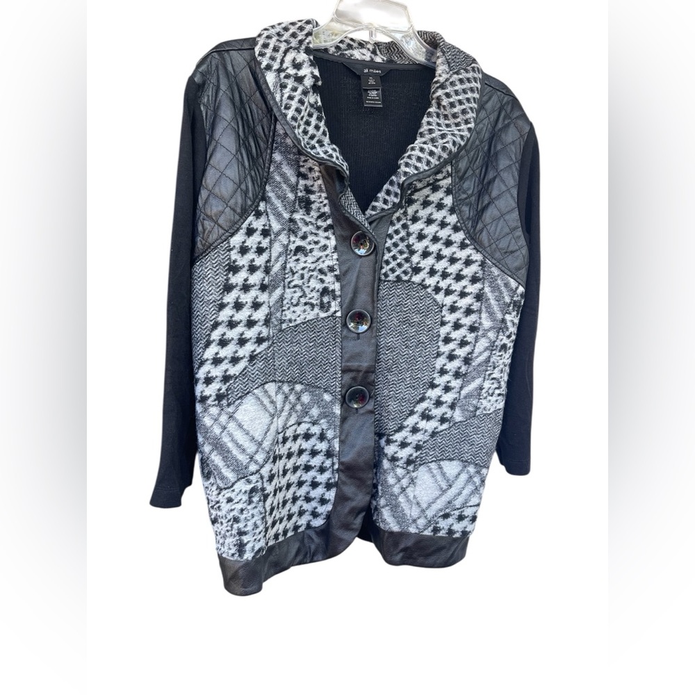 Ali Miles Size XL women’s button jacket,black/white/luxury/ruffle collar quality